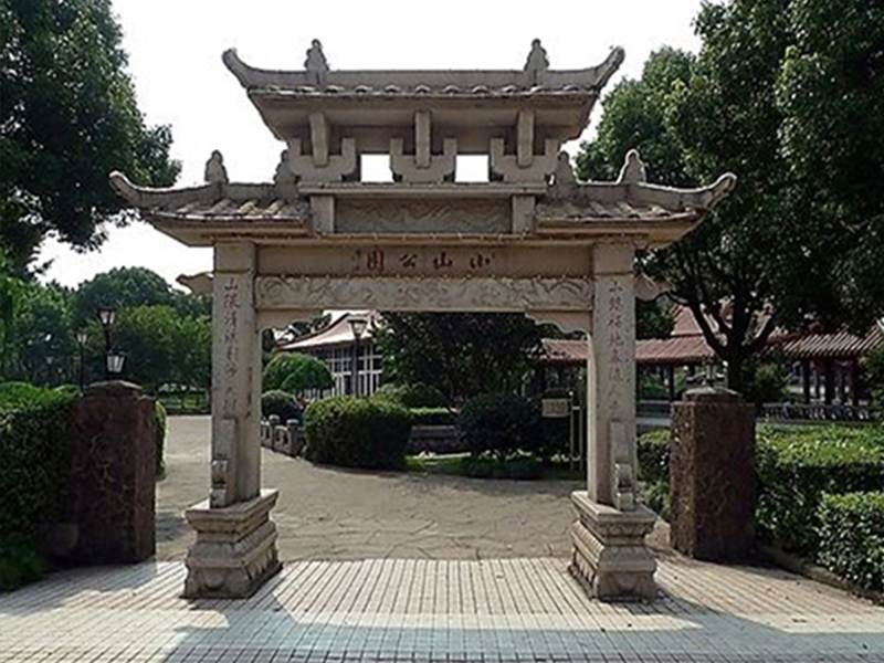 石牌樓