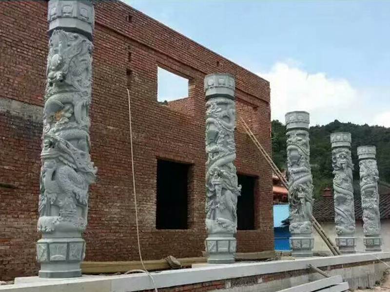 祠堂盤龍柱